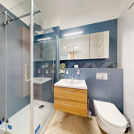 Velvet Sky Ac Balcony Parking Varsovie