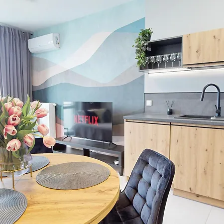 Velvet Sky Ac Balcony Parking شقة *