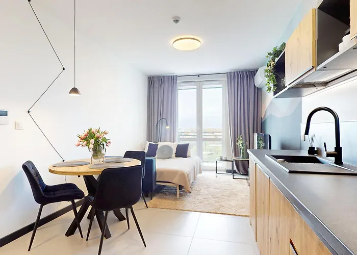 Velvet Sky Ac Balcony Parking