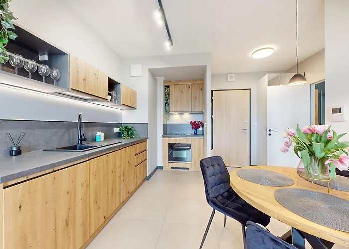 Velvet Sky Ac Balcony Parking